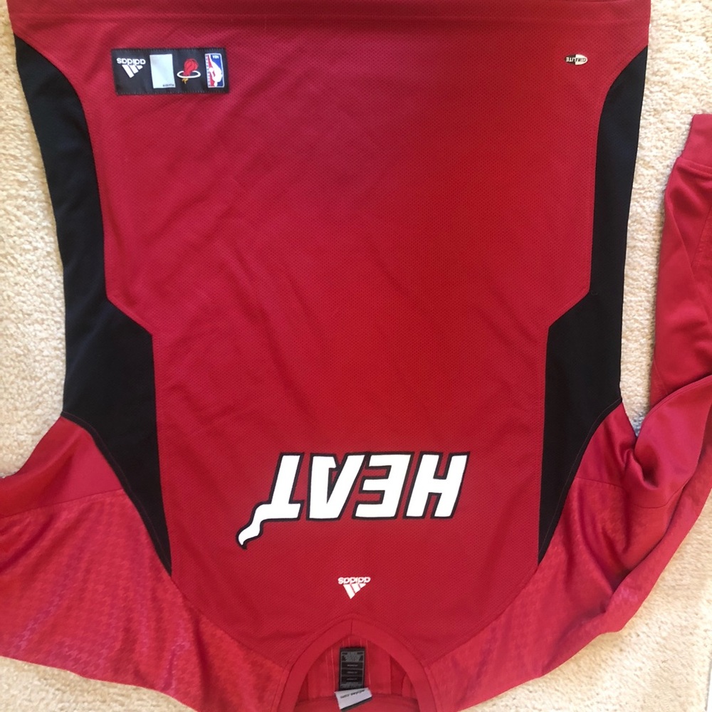 Vintage Miami heat warm up